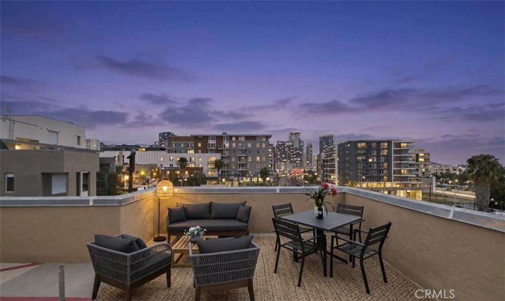941 Hawthorn