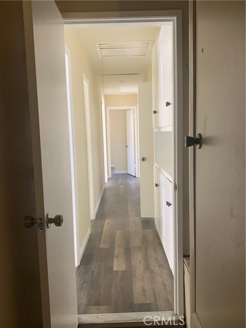 Detail Gallery Image 10 of 25 For 183 S Barbara Way, Anaheim,  CA 92806 - 4 Beds | 2 Baths