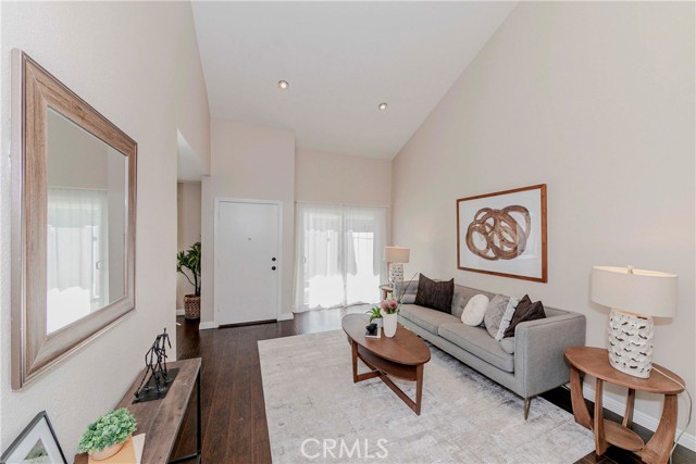 Detail Gallery Image 12 of 50 For 2422 Coventry Cir #47,  Fullerton,  CA 92833 - 3 Beds | 1/1 Baths