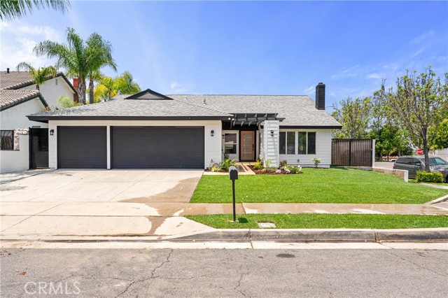 146 N Quail Lane, Orange CA: https://media.crmls.org/medias/2e1e3386-de0e-4125-8b9f-9f6350559b58.jpg