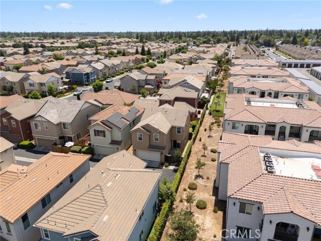 5529 N Valdez, Fresno CA: https://media.crmls.org/medias/2e1f9a51-fce5-4feb-9730-e3ff8c5a21bf.jpg