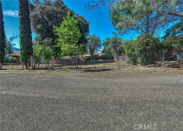 Detail Gallery Image 3 of 16 For 4219 Sunset, Clearlake,  CA 95422 - – Beds | – Baths