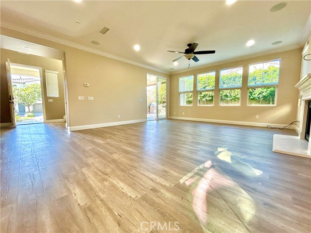 Detail Gallery Image 9 of 33 For 137 Carrotwood, Irvine,  CA 92618 - 4 Beds | 3/1 Baths