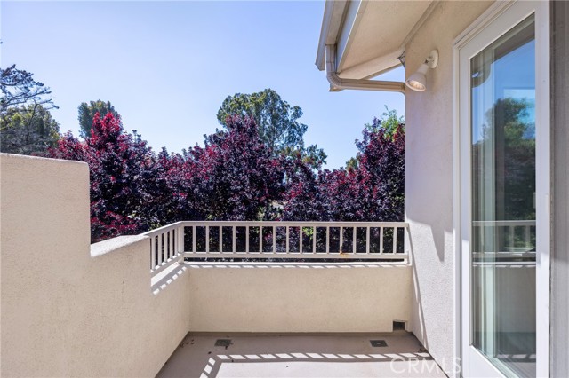 993 Las Palmas Way, San Luis Obispo CA: https://media.crmls.org/medias/2e211092-38c8-4af5-ae12-2286c64ebe5b.jpg
