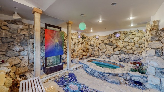 Detail Gallery Image 33 of 71 For 1248 Rocky Rd, Simi Valley,  CA 93063 - 5 Beds | 3 Baths