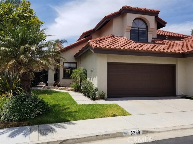 6250 E Quartz Ln, Anaheim Hills, CA 92807