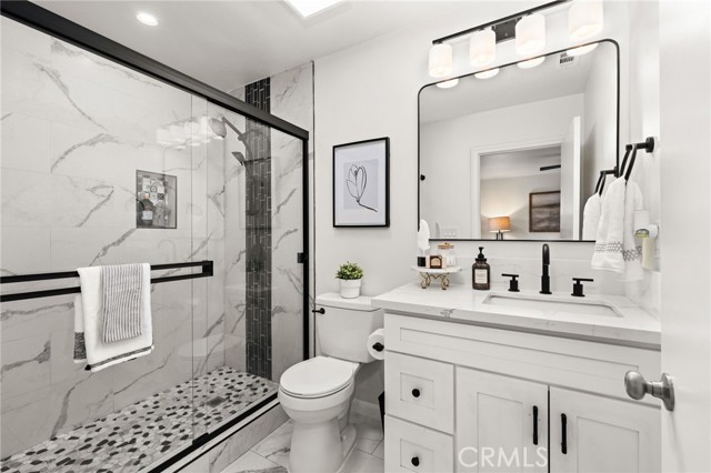 Detail Gallery Image 14 of 38 For 10946 Kentucky Ave, Whittier,  CA 90603 - 4 Beds | 3 Baths