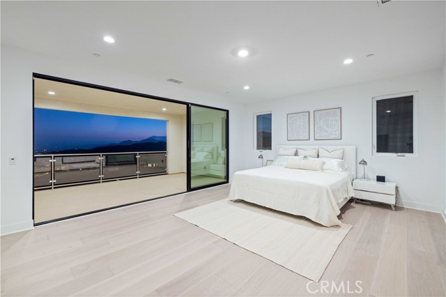 Detail Gallery Image 39 of 46 For 20644 W Deer Grass Ct, Porter Ranch,  CA 91326 - 5 Beds | 5/1 Baths