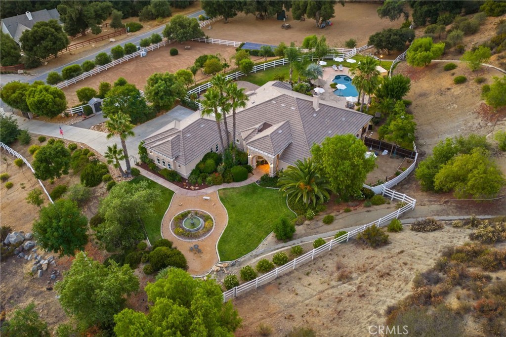 MLS #SW25180058 img 2