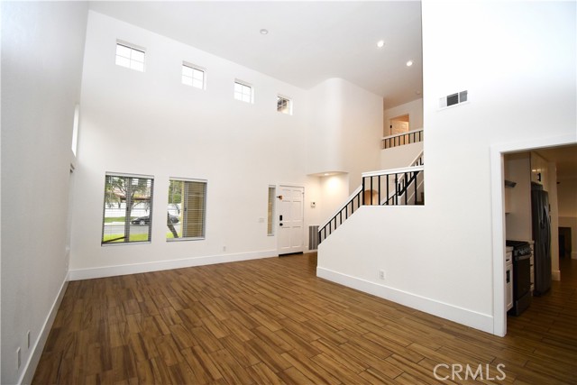 Detail Gallery Image 3 of 34 For 16715 Arroyo Park Dr, Moreno Valley,  CA 92551 - 4 Beds | 2/1 Baths