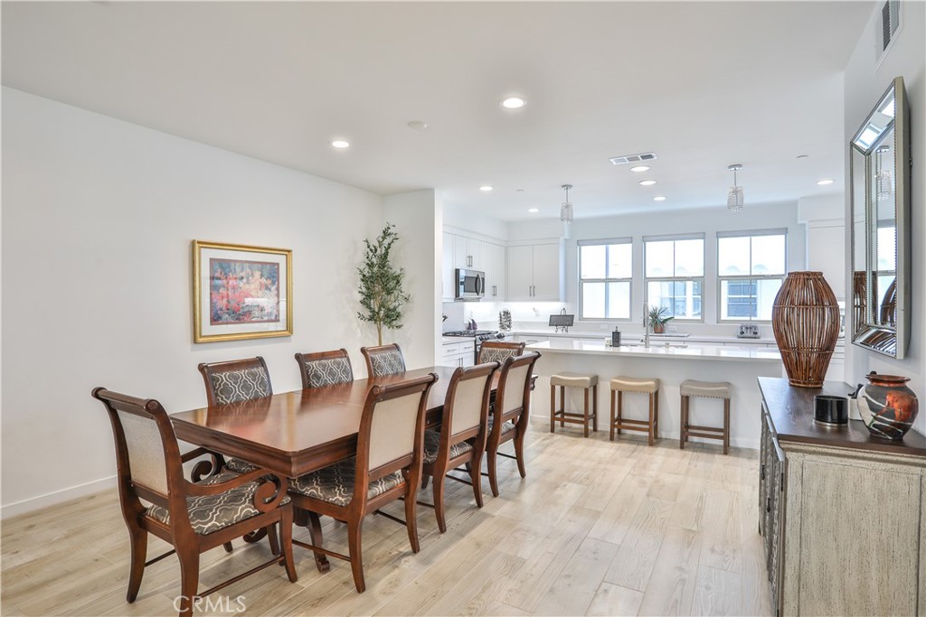 2E2399F2 16C8 4952 8D34 F8D2178688E8 224 Babson Court, Claremont, Ca 91711 &Lt;Span Style='BackgroundColor:transparent;Padding:0Px;'&Gt; &Lt;Small&Gt; &Lt;I&Gt; &Lt;/I&Gt; &Lt;/Small&Gt;&Lt;/Span&Gt;