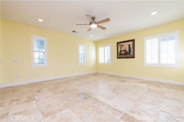 7271 Enclave Drive, Eastvale CA: https://media.crmls.org/medias/2e247c29-455e-4134-baaa-8ecf555be8fa.jpg