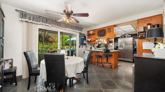8356 Bella Vista Drive, Rancho Cucamonga CA: https://media.crmls.org/medias/2e25ec80-e0ba-4932-988e-b3b31b714301.jpg
