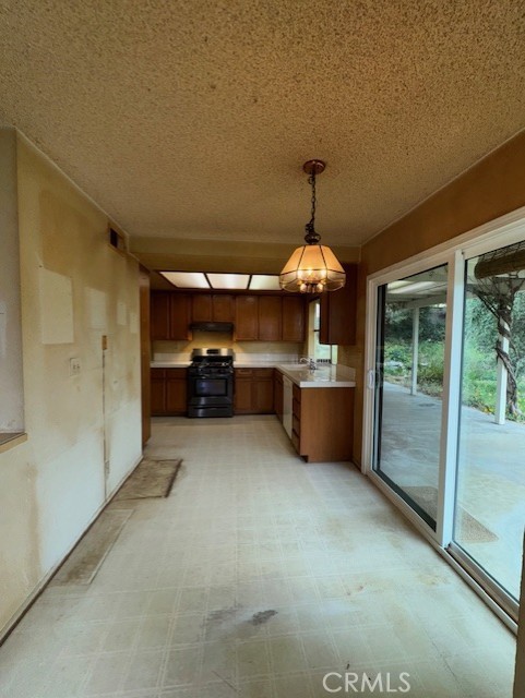 4773 Mount Rainier St., Jurupa Valley CA: https://media.crmls.org/medias/2e26a123-cbee-4576-9828-6568fa9344ac.jpg