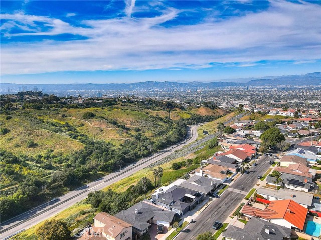 Detail Gallery Image 62 of 75 For 4701 Don Miguel, Los Angeles,  CA 90008 - 3 Beds | 3 Baths