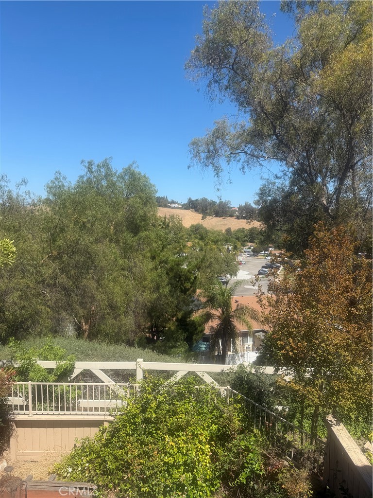 https://media.crmls.org/medias/2e283173-8247-4e98-a9a5-2842f8476522.jpg?preset=X-Large