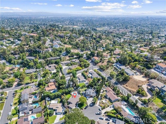 19302 Maynard Way, North Tustin CA: https://media.crmls.org/medias/2e2837b5-458f-49a0-b269-24aa243fa99c.jpg