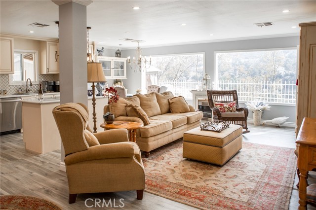 23777 Mulholland Hwy Spc 73, Calabasas CA: https://media.crmls.org/medias/2e299a1c-41d0-4db4-a6ef-2930cc383007.jpg