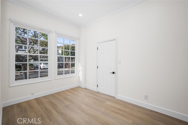 Detail Gallery Image 33 of 61 For 6135 Corsica Cir, Long Beach,  CA 90803 - 3 Beds | 3/1 Baths