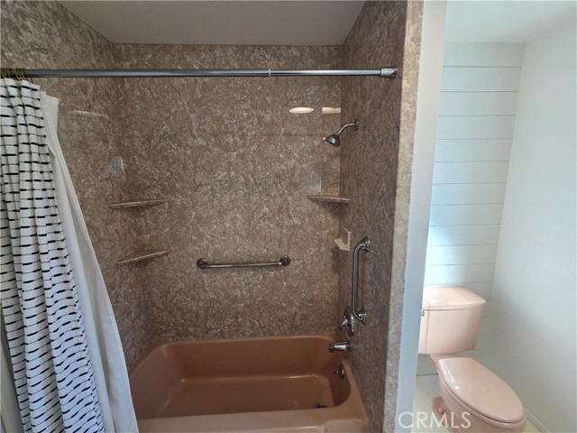 Detail Gallery Image 21 of 28 For 308 S California St, Orange,  CA 92866 - 3 Beds | 2 Baths