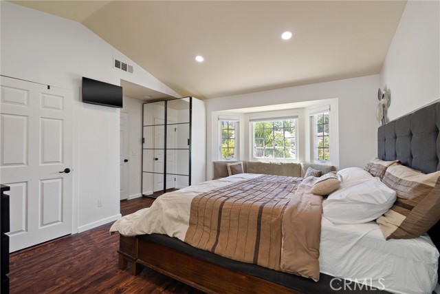 Detail Gallery Image 9 of 16 For 31256 Quail Valley Rd, Castaic,  CA 91384 - 3 Beds | 3 Baths