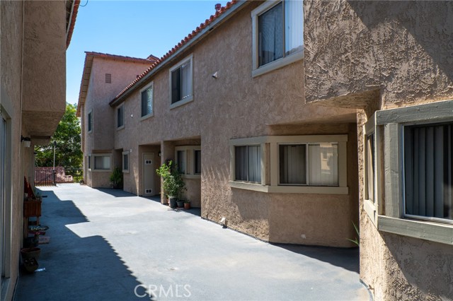 Detail Gallery Image 4 of 17 For 1370 San Juan St, Tustin,  CA 92780 - – Beds | – Baths