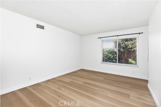 17616 Caliente Place, Cerritos CA: https://media.crmls.org/medias/2e2bd1c7-5595-4fd9-b345-6f2dcb39a568.jpg