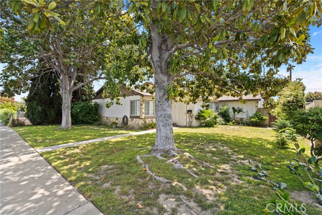 8252 McFadden Avenue, Midway City CA: https://media.crmls.org/medias/2e2c1e36-da9a-4ae0-b5d1-021c96191299.jpg