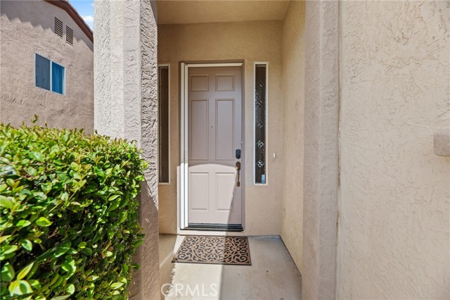 Image 3 of 36 For 41799 Cascades Court