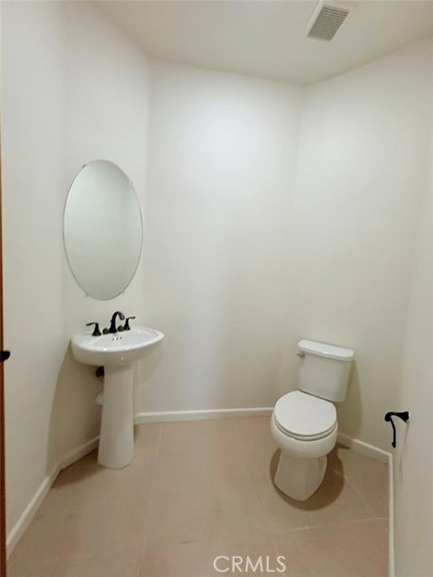 Detail Gallery Image 32 of 36 For 564 via Pueblo, Riverside,  CA 92507 - 3 Beds | 3/1 Baths