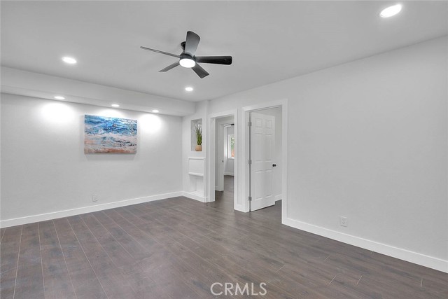 2112 California Avenue, Duarte CA: https://media.crmls.org/medias/2e2dd1a7-594e-4a21-bcce-e6dcd2299137.jpg