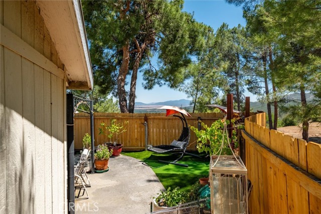 35109 Highway 79, Warner Springs CA: https://media.crmls.org/medias/2e2e266b-6932-4345-931f-541826238bf9.jpg