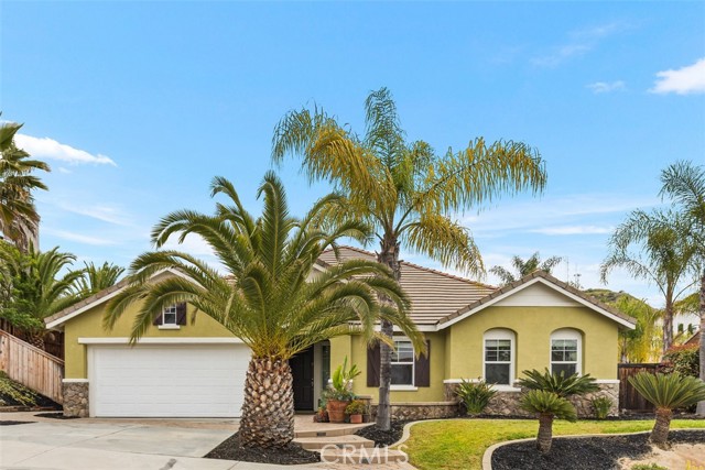 Detail Gallery Image 1 of 1 For 35972 Red Bluff Pl, Murrieta,  CA 92562 - 5 Beds | 3 Baths