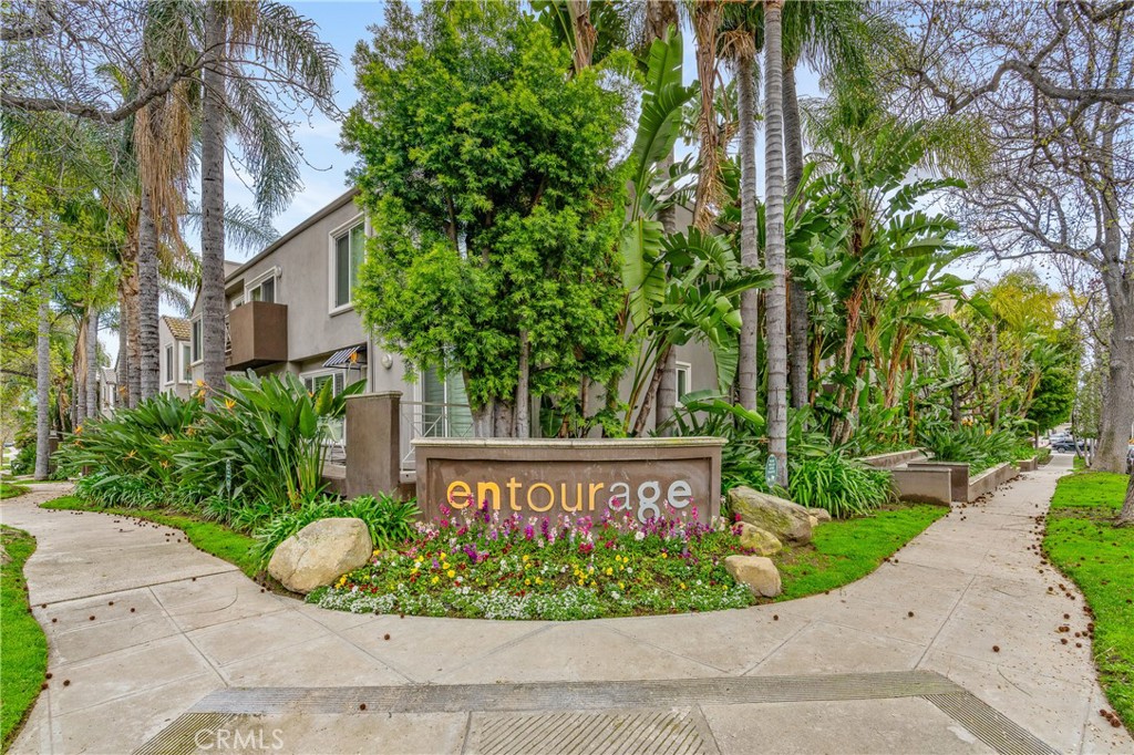 355 N Maple Street 132, Burbank, CA 91505