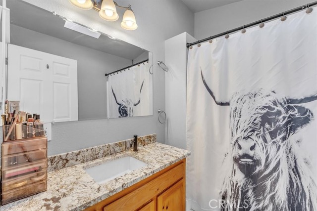 Detail Gallery Image 8 of 33 For 16150 Jellys Ferry, Red Bluff,  CA 96080 - 2 Beds | 1 Baths