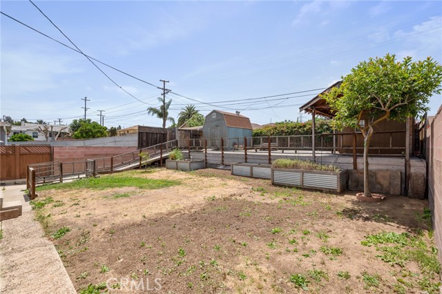 1124 W 123rd Street, Los Angeles CA: https://media.crmls.org/medias/2e30120d-f070-42b3-adf1-fc863b7bb291.jpg