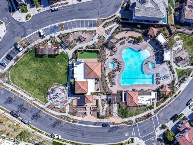 Detail Gallery Image 45 of 54 For 608 White Oaks, Lake Forest,  CA 92610 - 2 Beds | 2/1 Baths