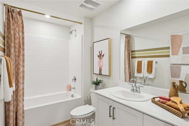 MODEL HOME