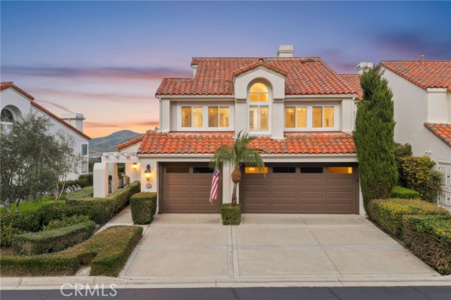Detail Gallery Image 2 of 61 For 27 Mirador, Irvine,  CA 92612 - 3 Beds | 2/1 Baths