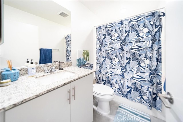 Detail Gallery Image 23 of 55 For 35157 Grove, Fallbrook,  CA 92028 - 4 Beds | 2/1 Baths