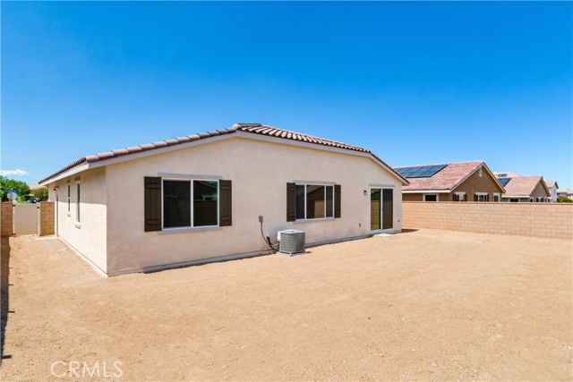 Detail Gallery Image 23 of 24 For 13739 Mesa View, Victorville,  CA 92392 - 4 Beds | 2 Baths