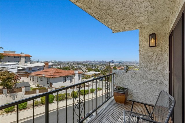 Detail Gallery Image 21 of 26 For 765 W 26th #310 St, San Pedro,  CA 90731 - 2 Beds | 2 Baths