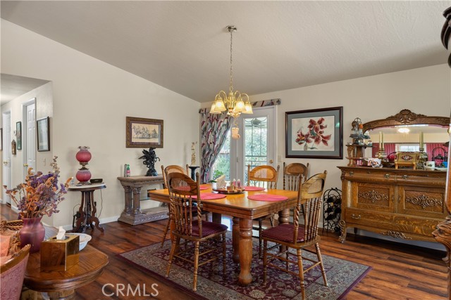 Detail Gallery Image 8 of 53 For 2050 Springfield Drive #215,  Chico,  CA 95928 - 2 Beds | 2 Baths