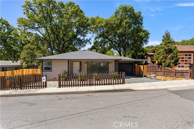 Detail Gallery Image 1 of 30 For 145 N Brush St, Lakeport,  CA 95453 - 3 Beds | 2 Baths