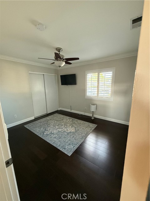 346 Rimhurst Court, Oceanside CA: https://media.crmls.org/medias/2e3294bc-762f-4f4c-bd75-9d4dba0c0bb9.jpg