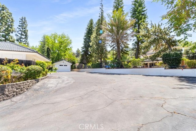 Detail Gallery Image 4 of 62 For 251 S Quintana Dr, Anaheim Hills,  CA 92807 - 4 Beds | 2 Baths