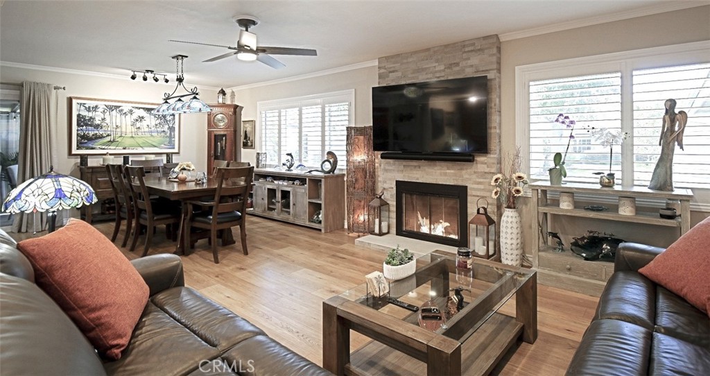 MLS #OC25252443 image #16