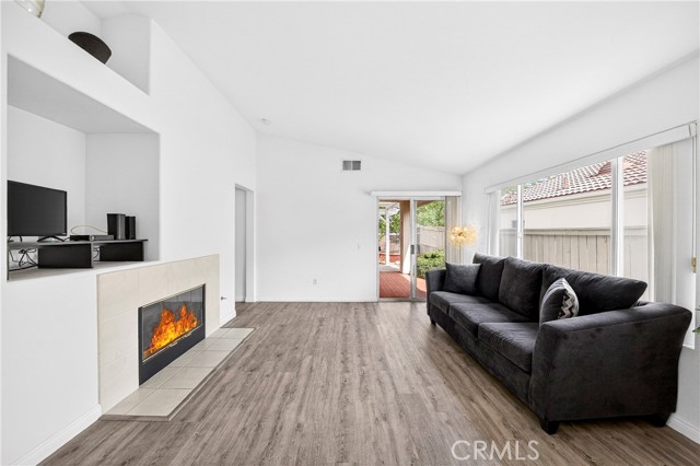 Detail Gallery Image 22 of 37 For 40644 Corte Albara, Murrieta,  CA 92562 - 2 Beds | 2 Baths