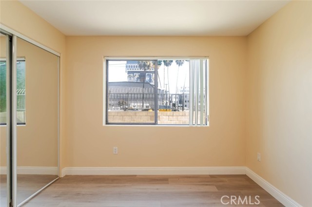 Detail Gallery Image 12 of 17 For 1466 Tamarind Ave #104,  Los Angeles,  CA 90028 - 2 Beds | 2 Baths