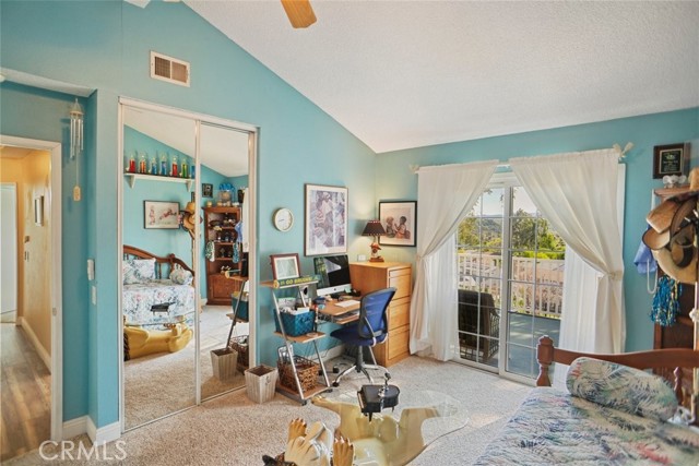 Detail Gallery Image 16 of 29 For 21946 Peppercorn, Saugus,  CA 91350 - 4 Beds | 2/1 Baths